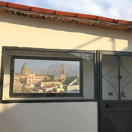 Casa Rosa Hotel *