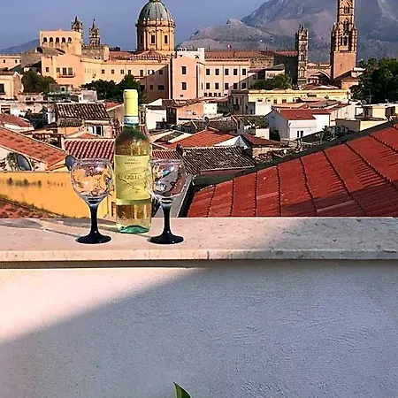 Hotel Casa Rosa *