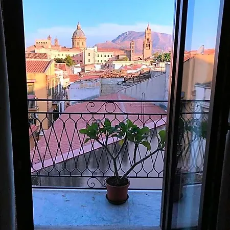 Casa Rosa Hotel *